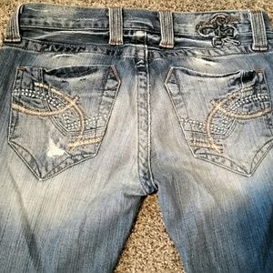 Lucky Brand-rare find from Buckle. Medium-wash bootcut-flare bottoms.